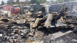 Haïti-Drame : Au moins huit maisons incendiées à "Kan Toto" 2