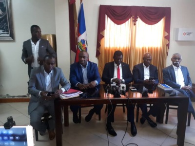 Haïti - Crise : Les 9 sénateurs renvoyés par l’Exécutif sont-ils habilités à reprendre siège ? 2