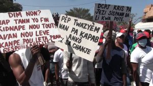 Haïti-Insécurité: À Martissant, des centaines de citoyens ont marché contre l’insécurité 1