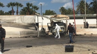 International -Tunisie : 3 morts et 6 blessés dans une attaque kamikaze contre l’ambassade américaine à Tunis 2