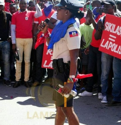 Haïti -PNH : L'administration Moïse-Jouthe admet le droit des policiers de syndiquer 4