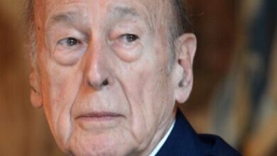 France: président Giscard d'Estaing est mort du Covid-19 14