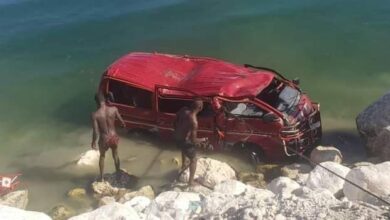 Fonds-Parisien: un minibus renversé dans un étang, des corps portés disparus 1