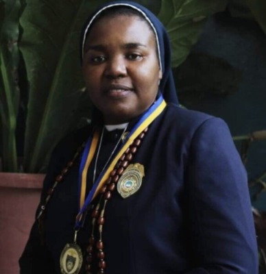Inde : La religieuse haïtienne Wildanie Cupidon remporte le prix « Meilleur Philanthrope » 1