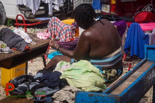 Les conditions de vie des déplacés de Carrefour-Feuilles dans les abris écœurent ! 2