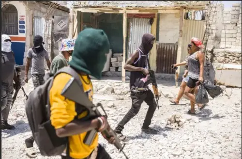 Guerre des gangs à Cité Soleil : des dizaines de morts, des blessés et des milliers de déplacés 1