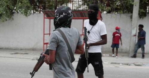 Offensive des gangs armés : l’odeur de cadavres humains inonde des rues à Port-au-Prince 1