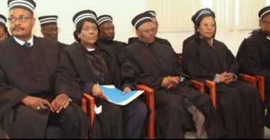 Le Gouvernement de facto proroge « illégalement » le mandat des juges de la CSCCA 3