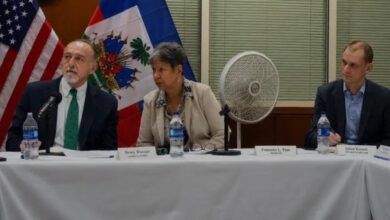 Retour de Martelly, base militaire américaine à l’aéroport Toussaint Louverture, élections : Henry Wooster clarifie 2